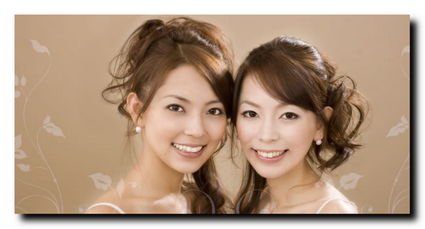 美人中村姉妹のシークレットピアノレッスン